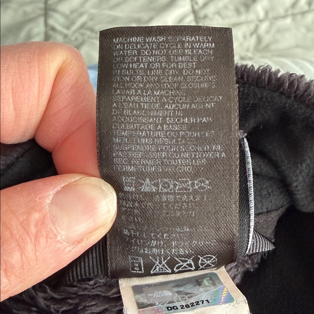 NORTHFACE jacket large - Picture 8 of 8